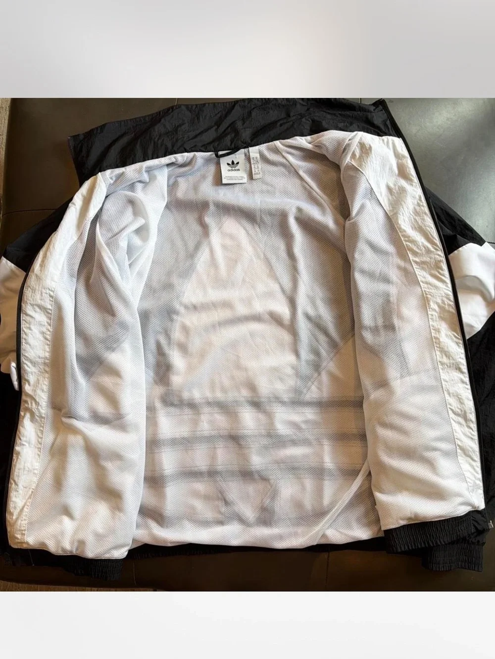 adidas classic windbreaker